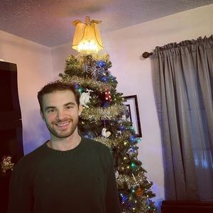 Meet your Posher, Buddy